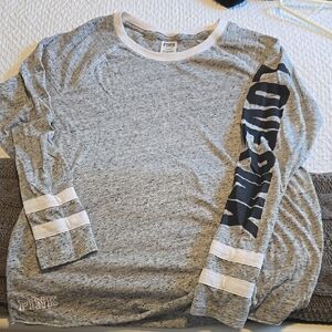 PINK Victoria's Secret Womans Long Sleeve Gray Shirt
